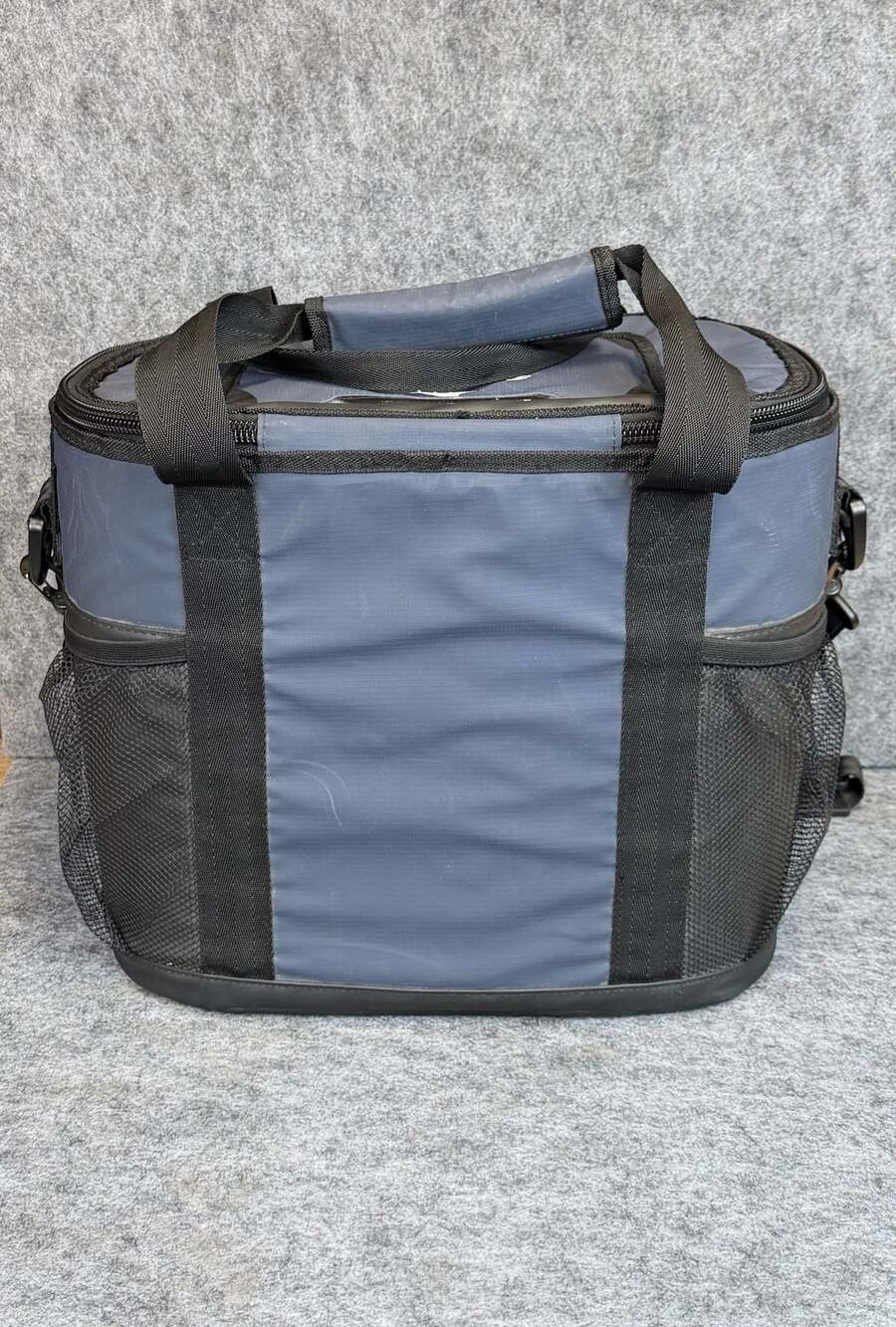 Tommy Bahama Zipperless Hardbody Cooler Bag Blue Grey Shoulder Strap 9 Can - Picture 6 of 7
